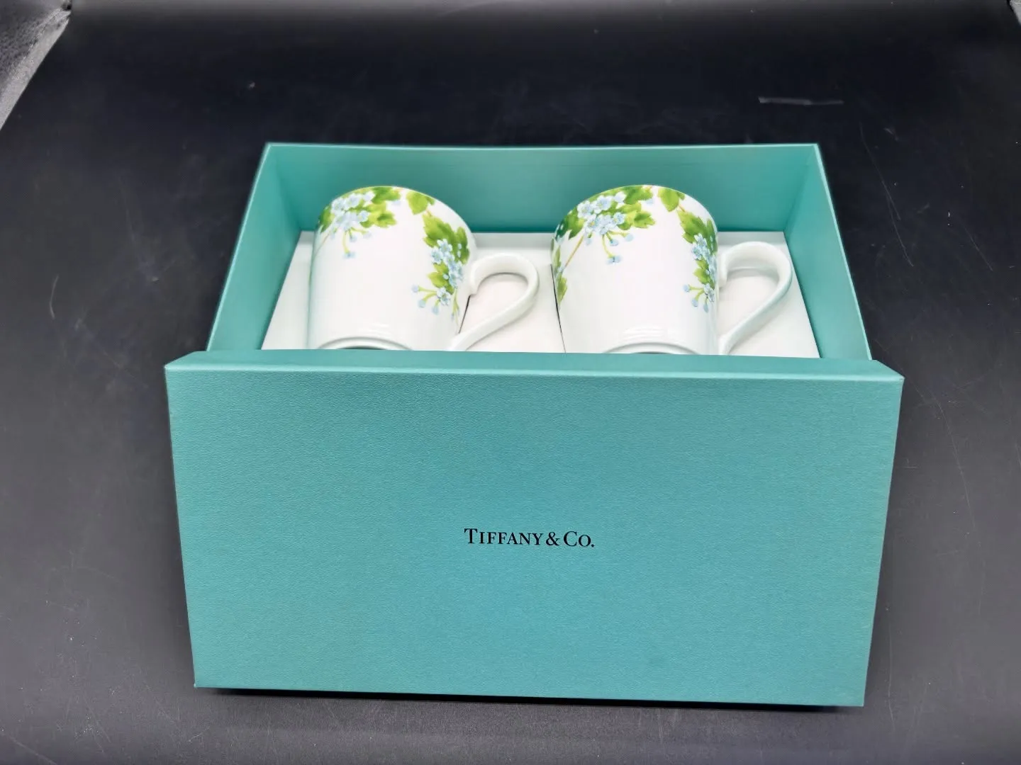 ☕️ ティファニー リーフペアマグを四日市で買取✨